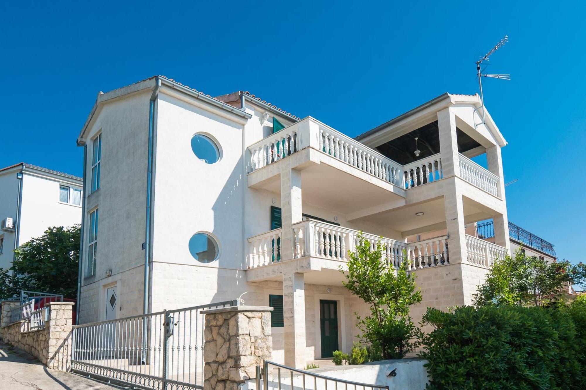 Rimagis Apartments Zaboric Exterior photo
